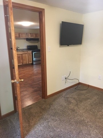 Photo - 208 W Washington St Unit B