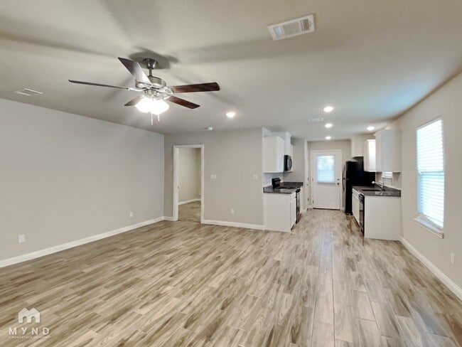 Photo - 724 Rolling Terrace Cir