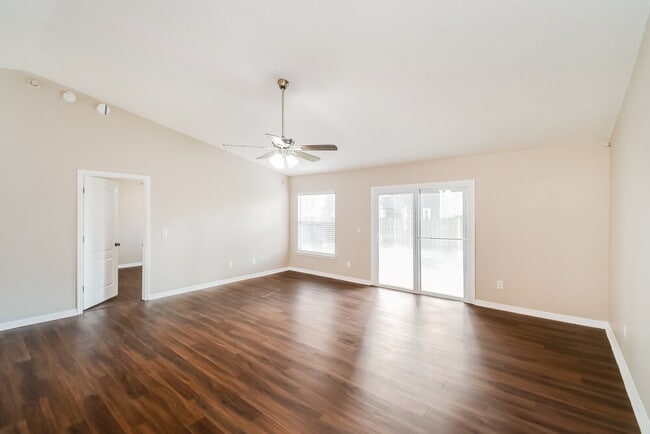 Photo - 2953 Golden Pond Blvd