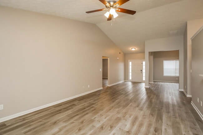 Photo - 765 Baskins Cir