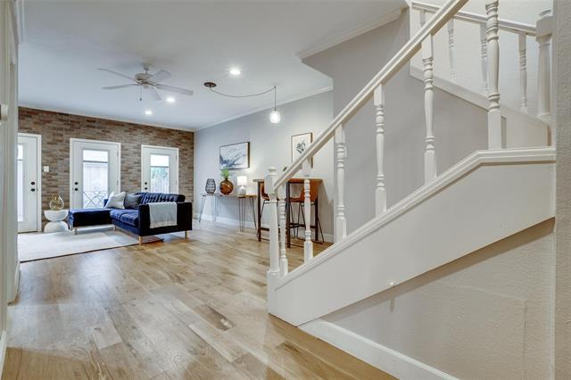 Photo - 4217 Bowser Ave Unidad 103