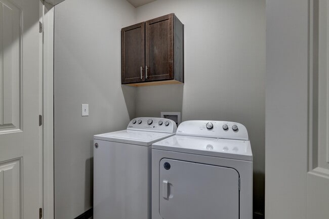 Photo - 5614 W 32nd St