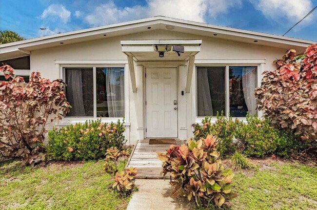 Photo - 422 Phippen Waiters Rd