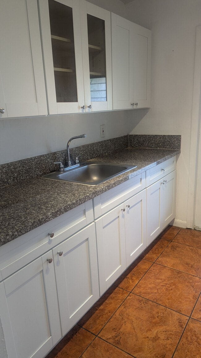 Photo - 20400 NW 7th Ave Unit Cozy 1-bedroom Miami