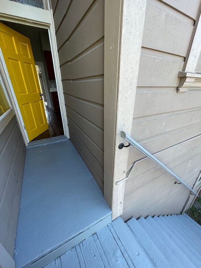 Photo - 1070 54th St Unit Upper