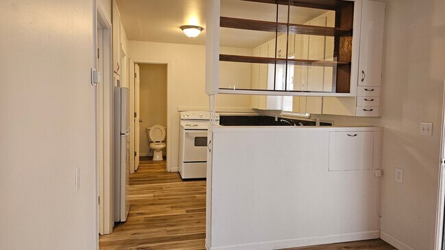 Photo - Jean Street 4 Plex Unidad 2409