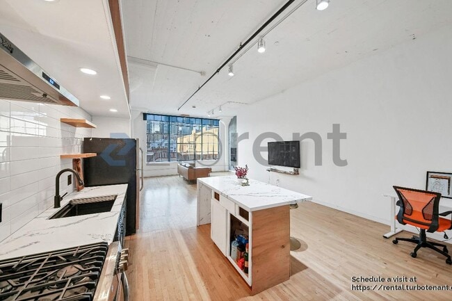 Photo - 420 San Pedro St