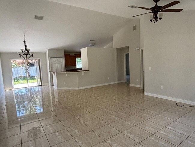 Photo - 1341 SW Oriole Ln