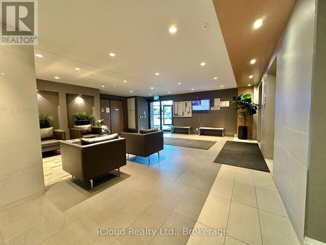 Photo - 1105 Leger Wy Unité 105