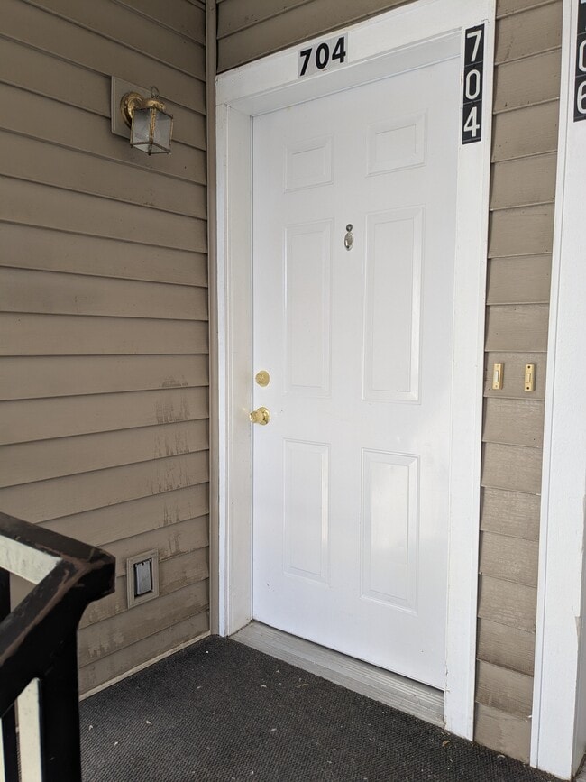 Photo - 704 Cook St Unit 704