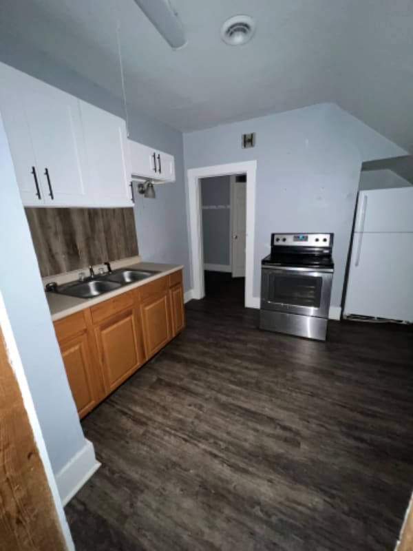 Photo - 133 Defiance Ave