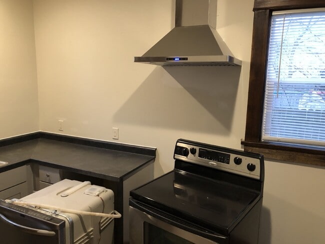 Photo - Huge 5 Bed 2 Bath home near UWEC with big ...