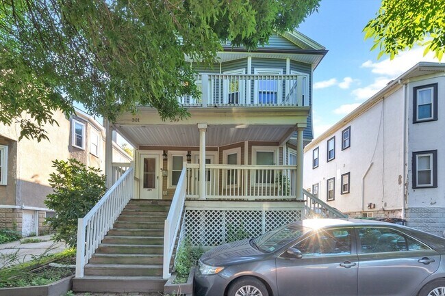 Photo - 299-301 Alewife Brook Pkwy Unit 2