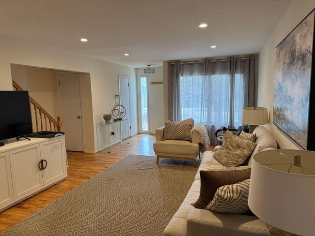 Photo - 7 B Orchard Beach Rd