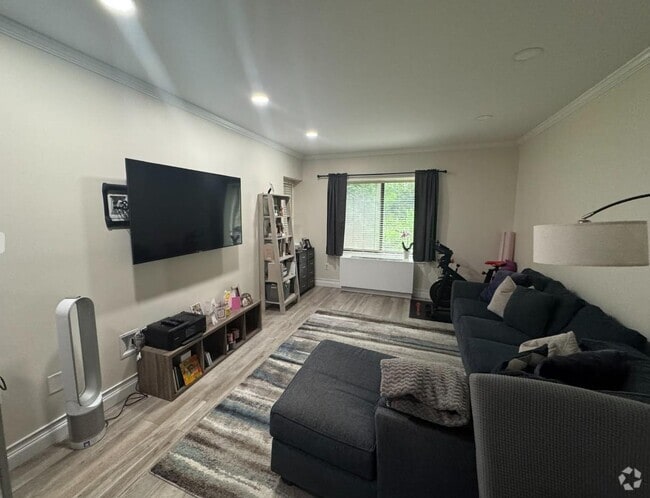 Building Photo - 50 Columbus Ave Unit 207 Rental