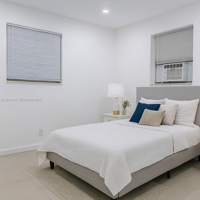 Photo - 1046 Foster Rd Unit 1