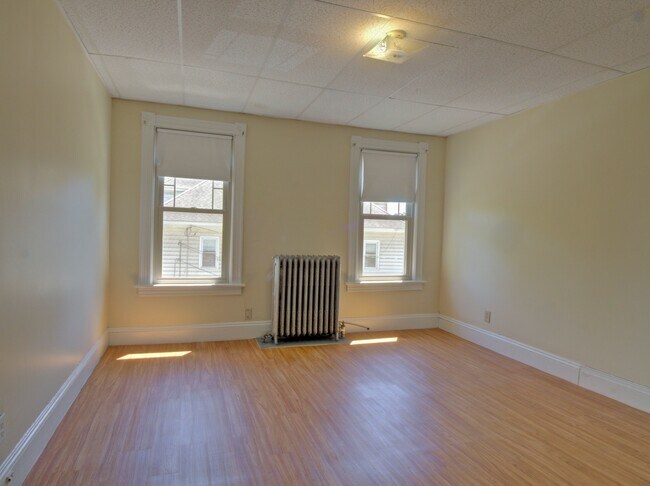 Photo - 324 Valley St Unidad 20