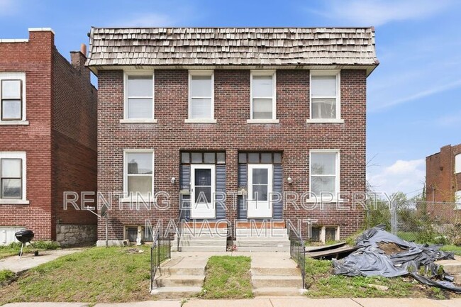 Photo - 3127 Clay Ave