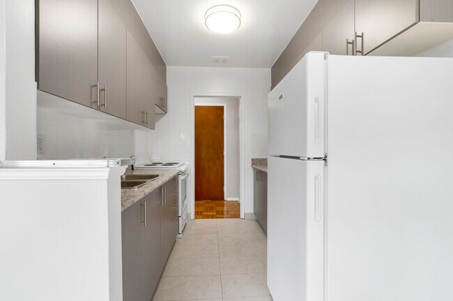 Photo - Princeton Apartments