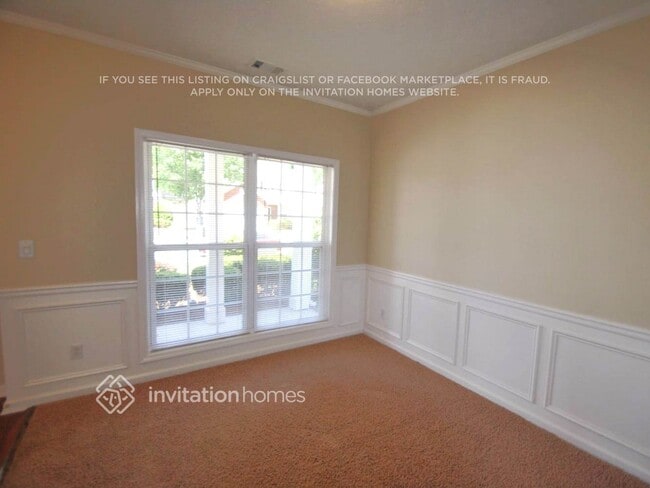 Photo - 940 Clairidge Ln SW
