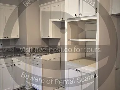 Photo - 2825 Glenderry St