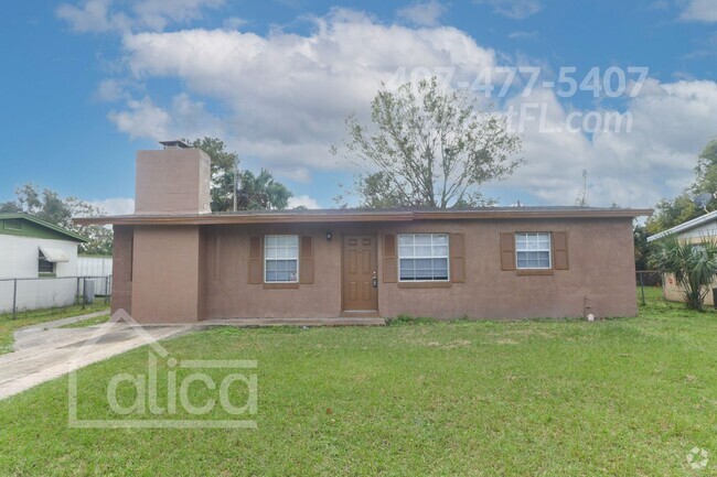 Building Photo - Roomy 3/2 in a Great Location - Move-In Sp... Rental