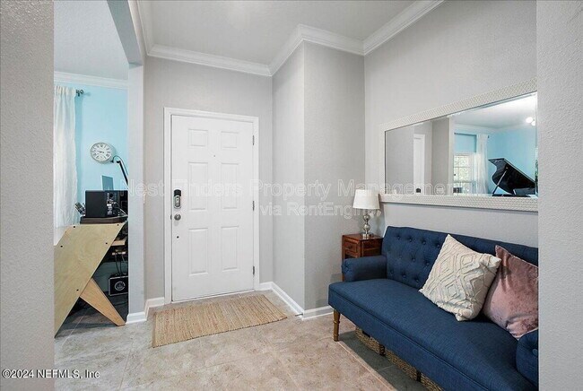 Photo - 61 MOORINGS COURT