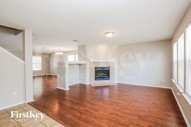 Photo - 524 King St