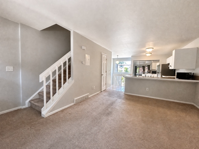 1031 Portland Place Unidad 7