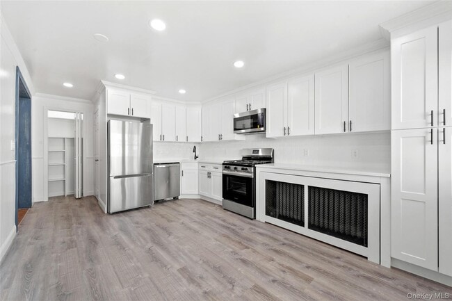 Photo - 56 S Highland Ave Unidad 1B