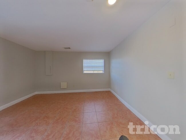 Photo - 1101 Seffner Valrico Rd