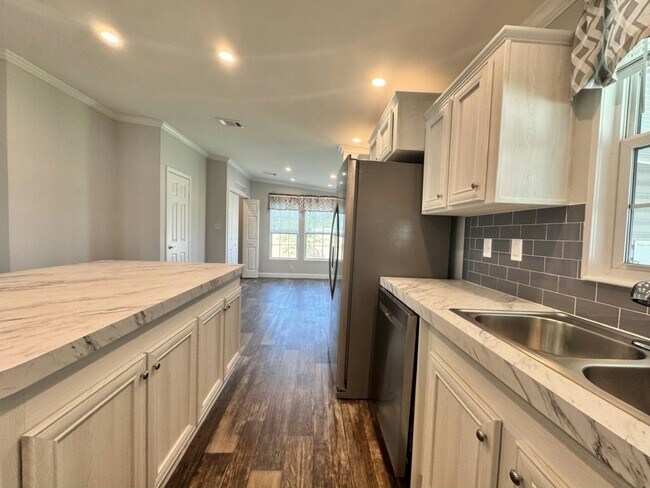 Photo - 10796 SW 32nd Ave