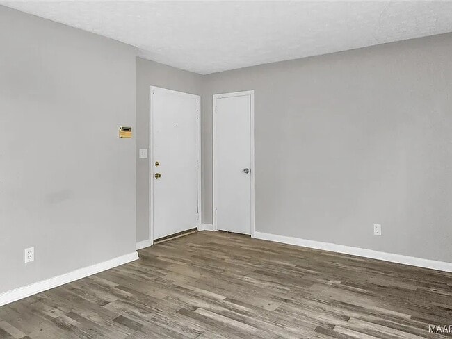 Photo - 5321 Kevin Ct