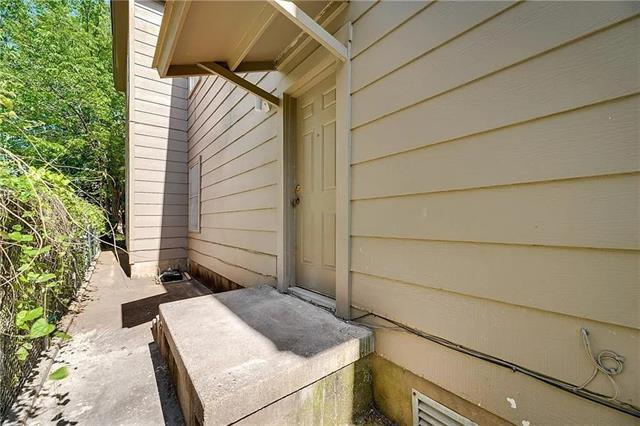 Photo - 202 S Willomet Ave Unit 2