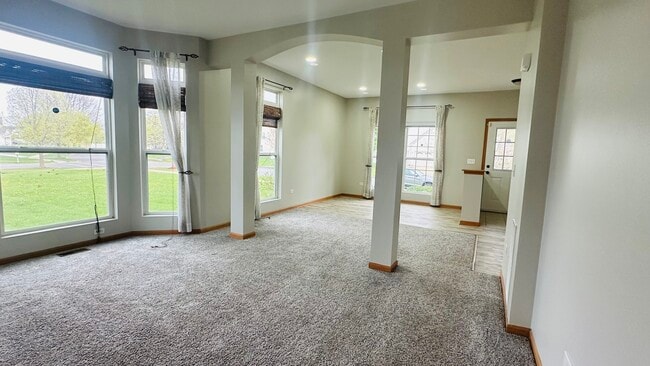 Photo - 1637 Trails End Ln