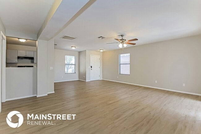 Photo - 1594 W Swisher Pl