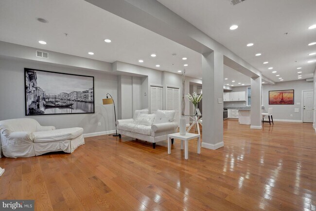 Photo - 4423 Georgia Ave NW Townhome