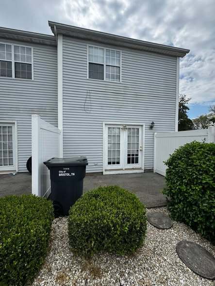 Photo - 501 Spruce St Unidad A1