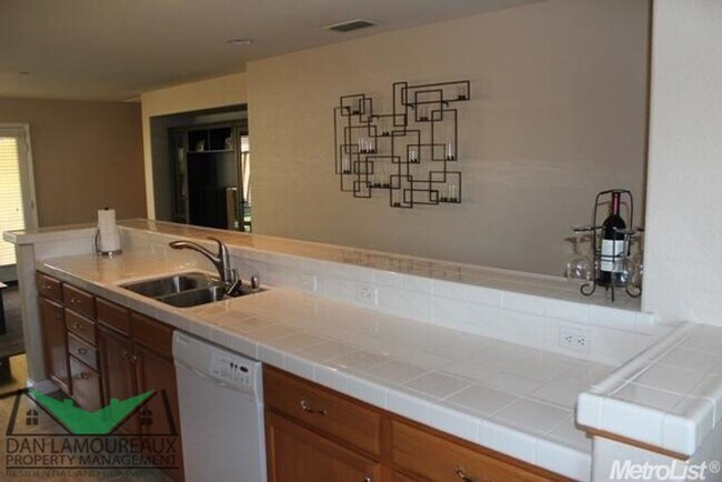 Photo - Springlake in Woodland