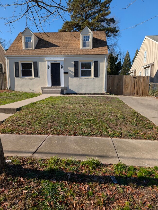 Photo - 1511 Columbia St