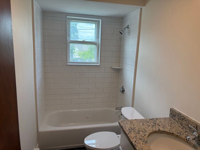 Photo - 781 Winthrop Ave Unidad 1