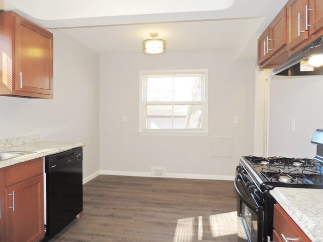 Photo - 3 Bed - 1 Full Bath Ranch for Rent