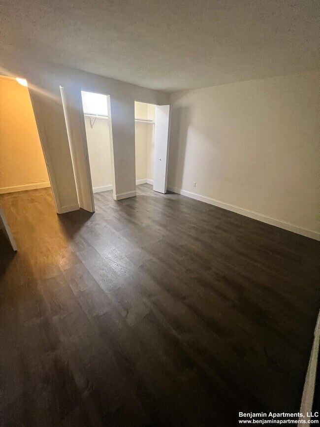 Photo - 116 Dustin St Unit 4