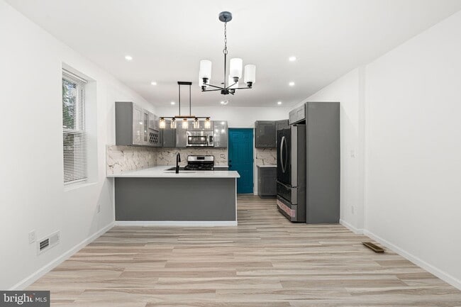 Photo - 5514 Broomall St