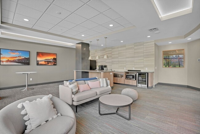 Photo - Liffey on Snelling