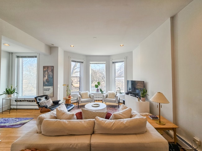 Photo - 1808 N Clark St Unidad 1