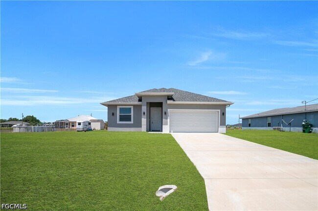 1064 Calumet Cir