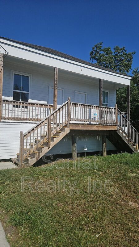 Building Photo - 2323 Abundance St