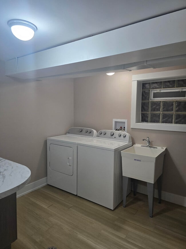 Photo - 8511 Parkside Ave Unit 1