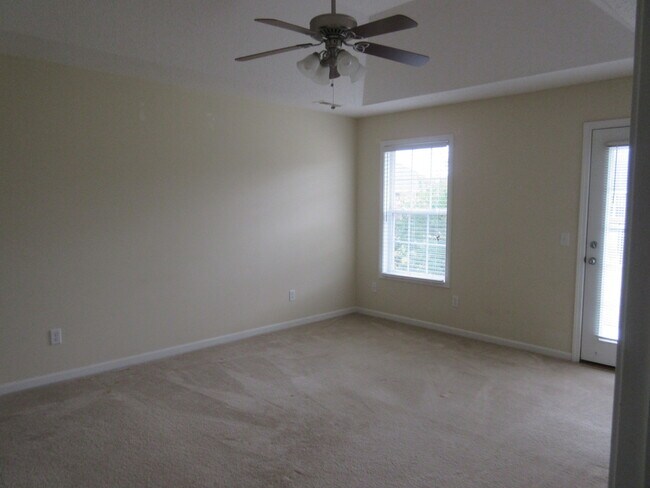 Photo - Landmark Pointe Subdivision